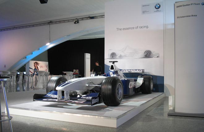 BMW 3er Model Händlerpräsentation