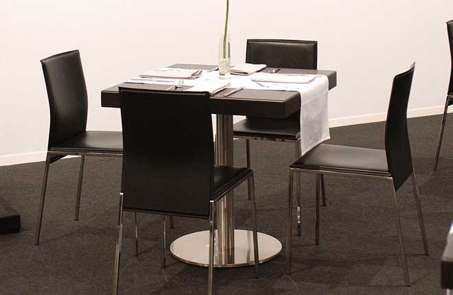 Bistrotisch, MdF-schwarz, 80x80cm